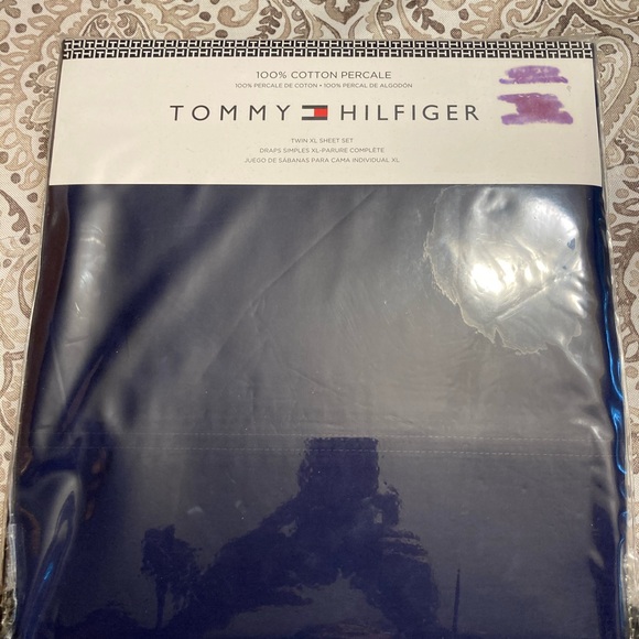 Tommy Hilfiger Other - Tommy Hilfiger Twin XL sheet set. 100% Cotton Percale
